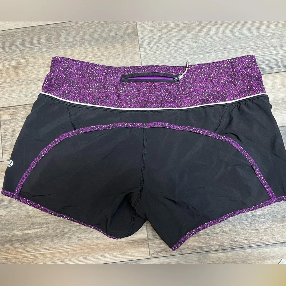 Lululemon‎ Speed Shorts Purple Black Low Rise Running Athletic Gym Shorts Size 6